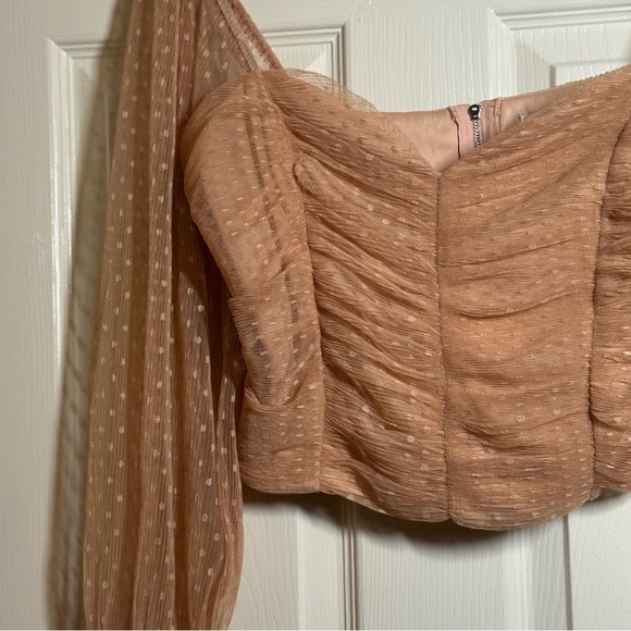 Hello Molly Blush Textured Crop Top Size L - Picture 7 of 11